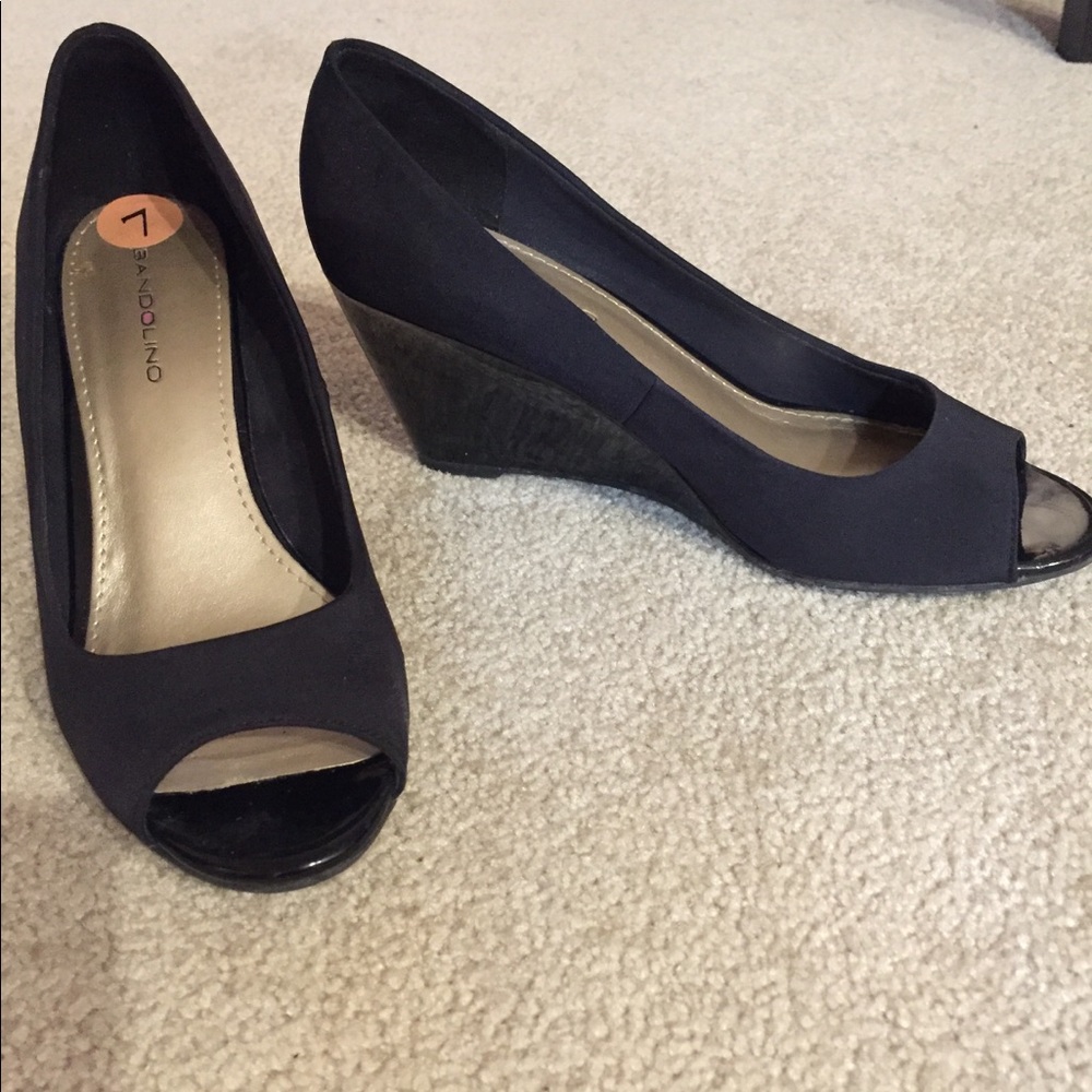 Bandolino wedge heels, size 7